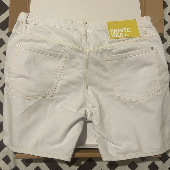 DSQUARED2. GARMENT DYED MARINE SHORTS - Picture 10 of 10